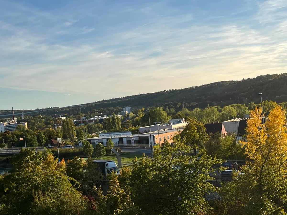 Schoenes Apartment Mit Festungsblick - Free Parking - Wurzburg Bagian luar foto